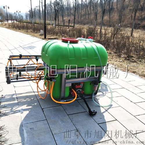 多功能農業機械 四輪拖拉機后懸掛式打藥機與運秧機的應用